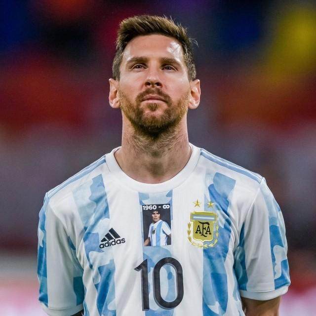 1622934899887037133.jpg 105c41a9-d5a8-41e8-808d-122fe8f6a794.jpg